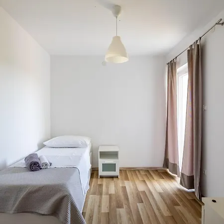 Under The Rock * 스플리트