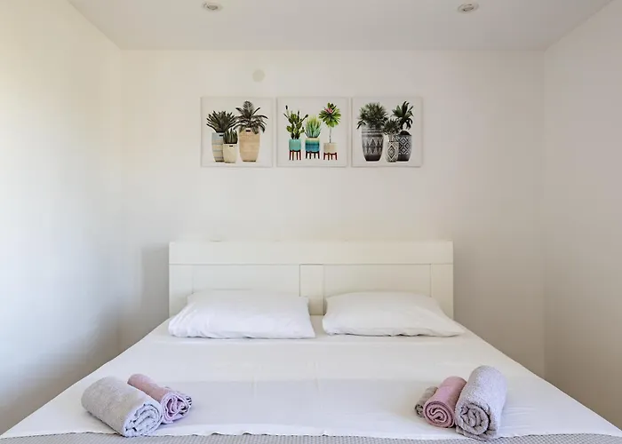 Under The Rock Appartement Split