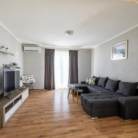 Apartment Under The Rock