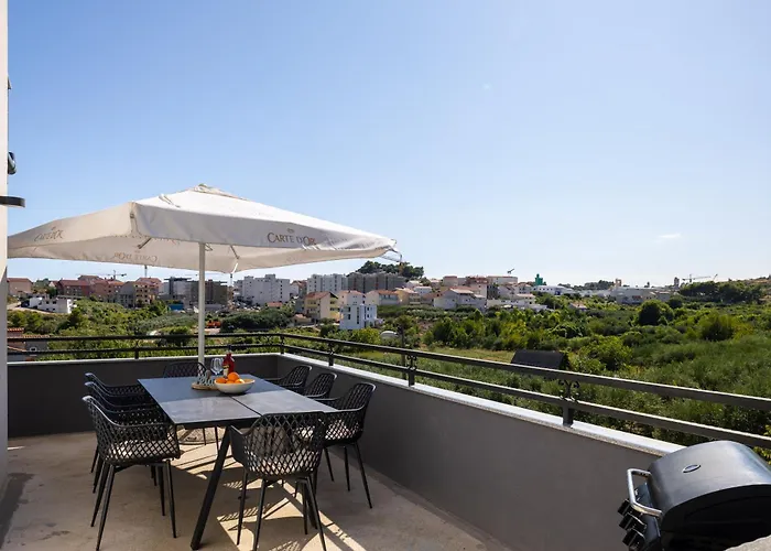 Apartman Under The Rock *